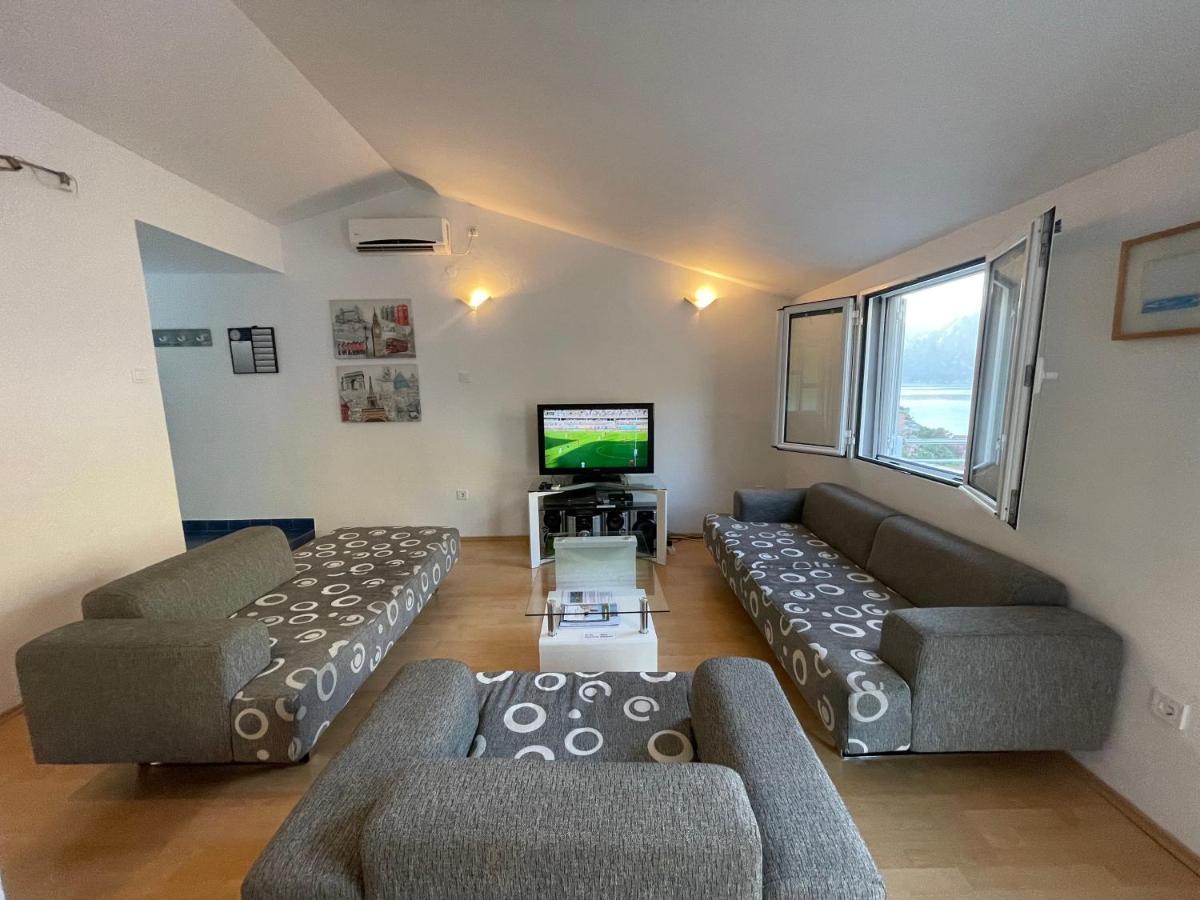 House With Big Terrace And Beautiful Sea View Villa โกตอร์ ภายนอก รูปภาพ